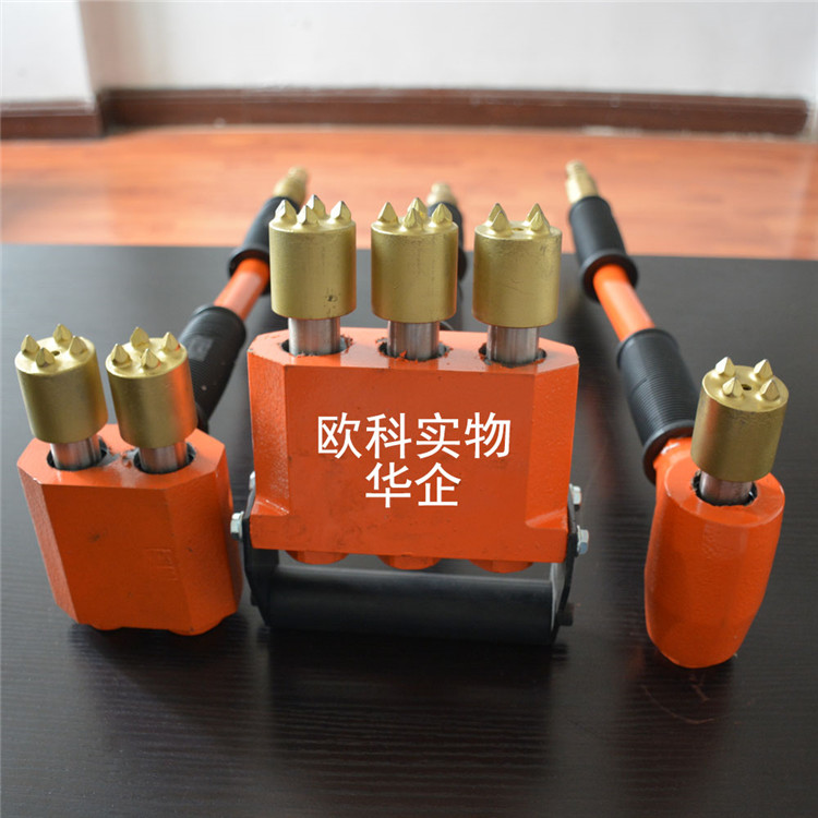 手持式混凝土凿毛机