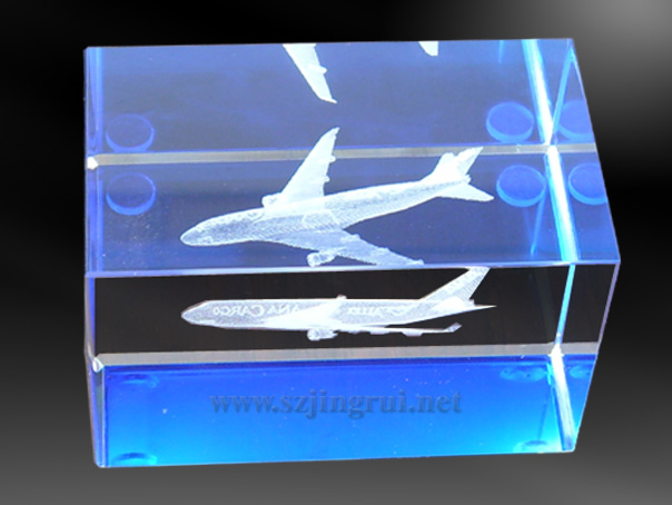 飞机模型礼品摆件，飞行员水晶礼品直销，水晶厂家定制
