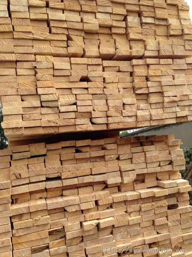 上海工地建筑材料木跳板出租木方模板出售回收惠南镇、周浦镇、新场镇、大团镇、康桥镇、航头镇、祝桥镇、泥
