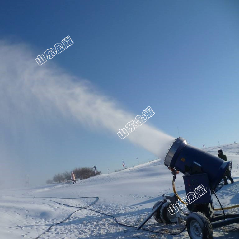 翠竹沙沙 造雪机 造雪厂家