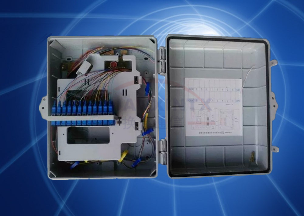 光缆分线箱24芯四网合一光分路器箱