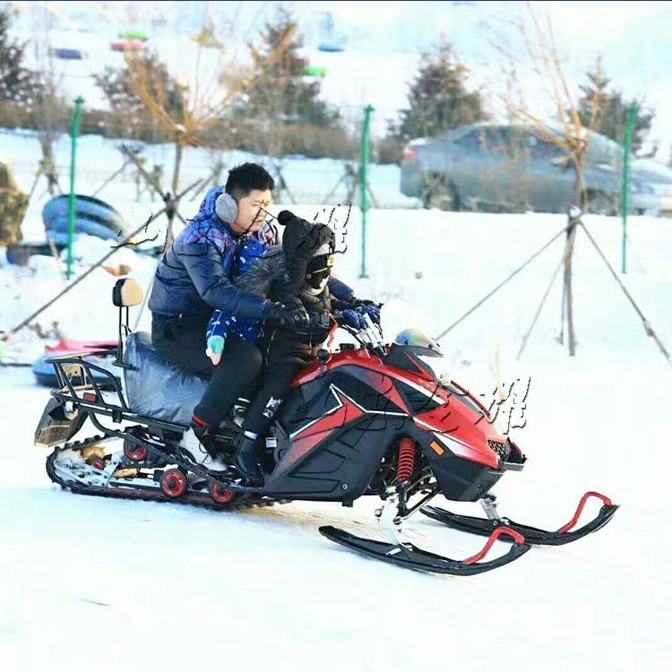 冰雪季节雪地摩托 大型雪地摩托车 冰雪摩托