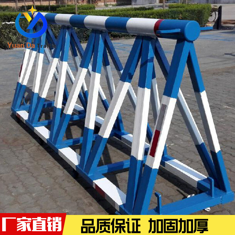 深圳厂家直销安检活动拒马带刺拒马移动铁马护栏