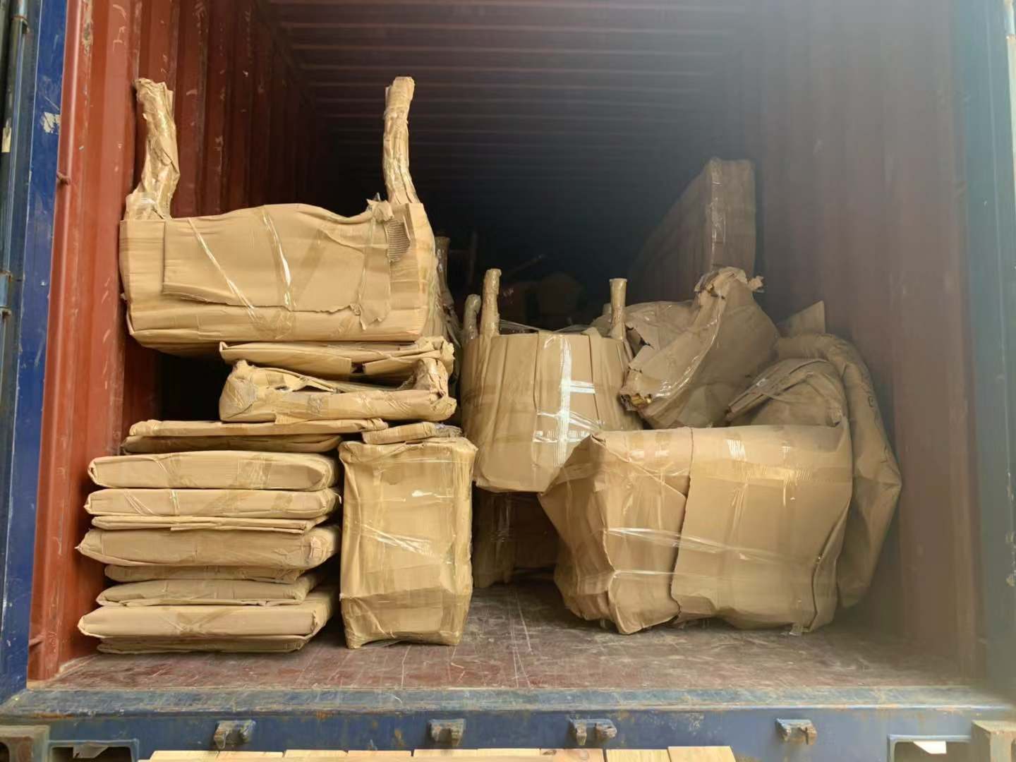 东莞木制家具提货报关海运出口马来西亚港