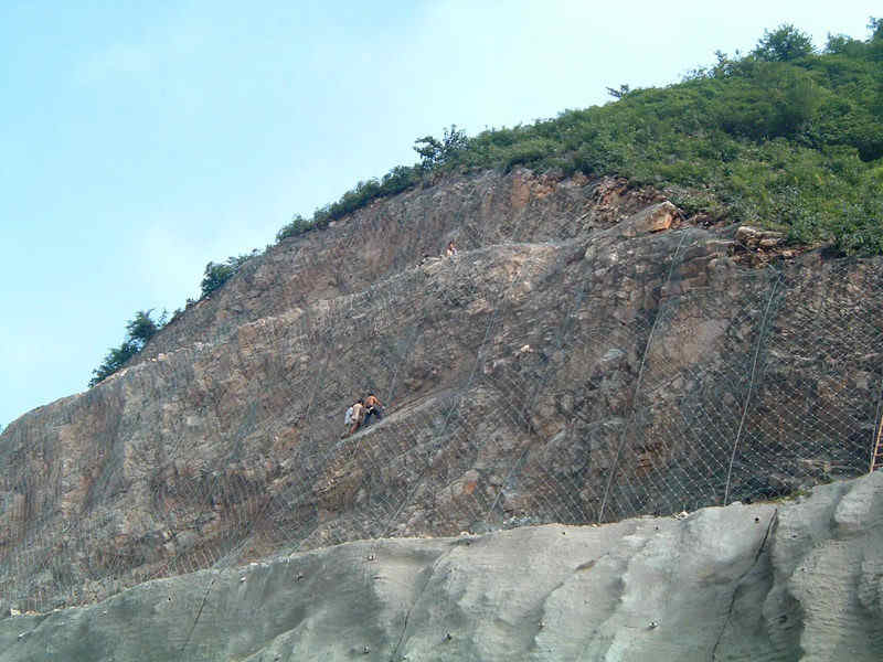 福建钢丝绳边坡防护网