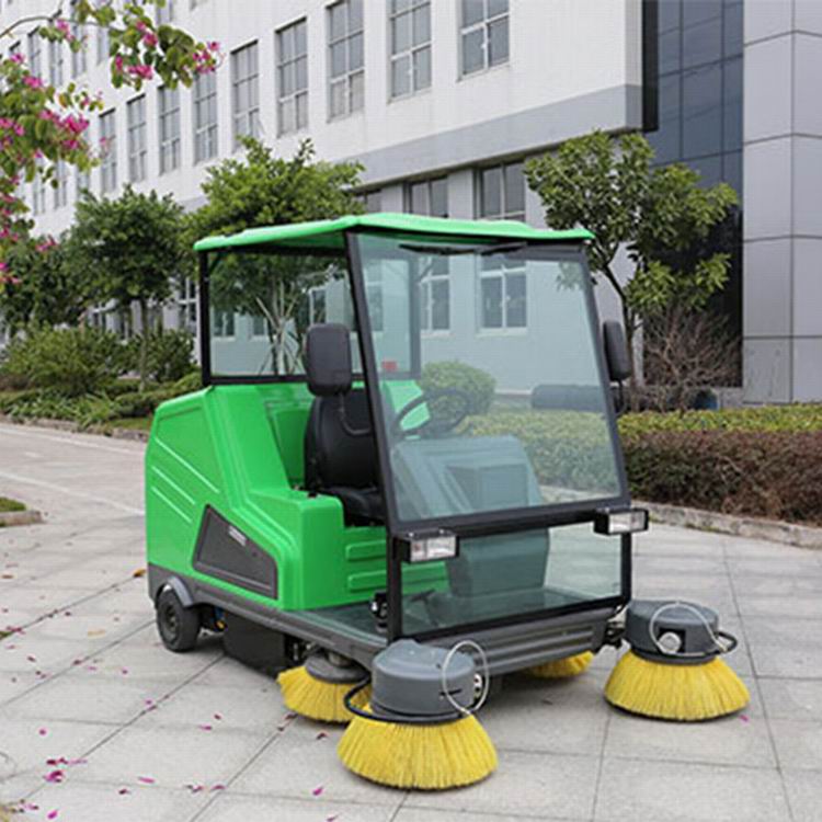 景区物业保洁用驾驶式扫地车 玛西尔电动扫地车