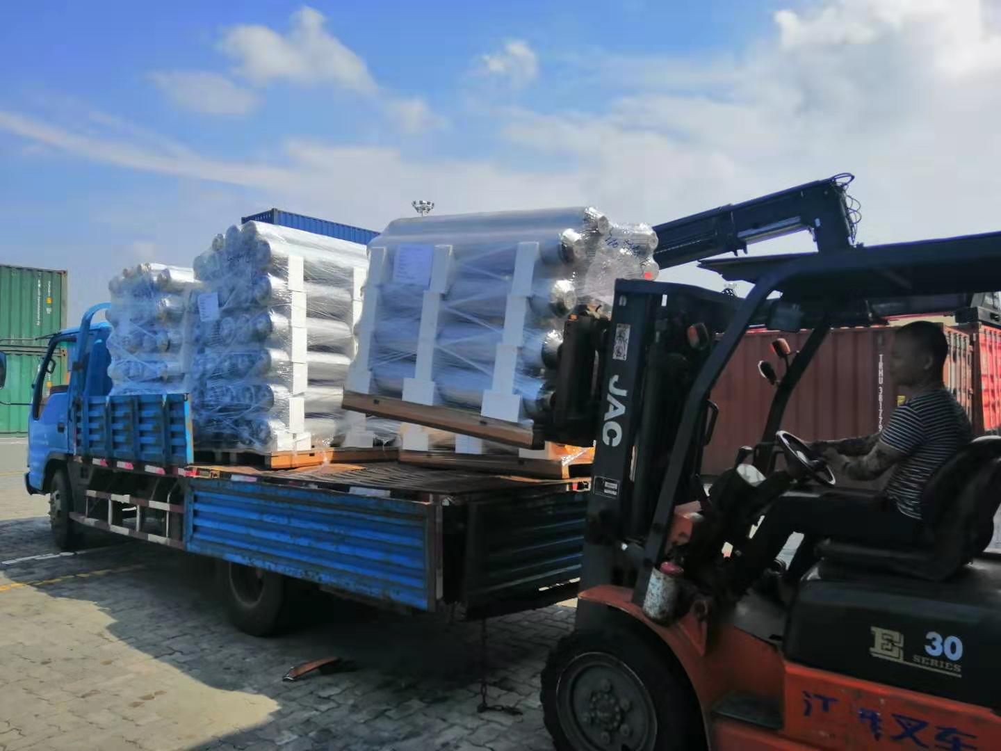 PVC塑胶薄膜出口越南胡志明报关货运代理公司
