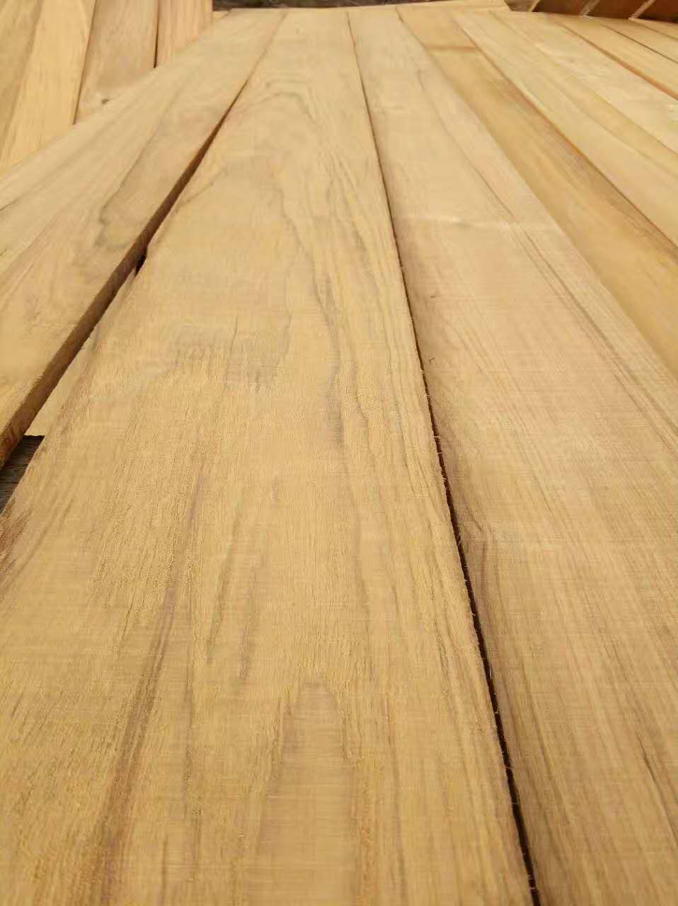 金丝柚木实木地板 厂家原木材定做