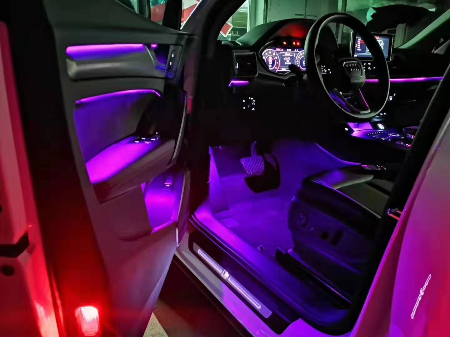 郑州经开区奥迪Q5L氛围灯汽车改装款式齐全  质量保证