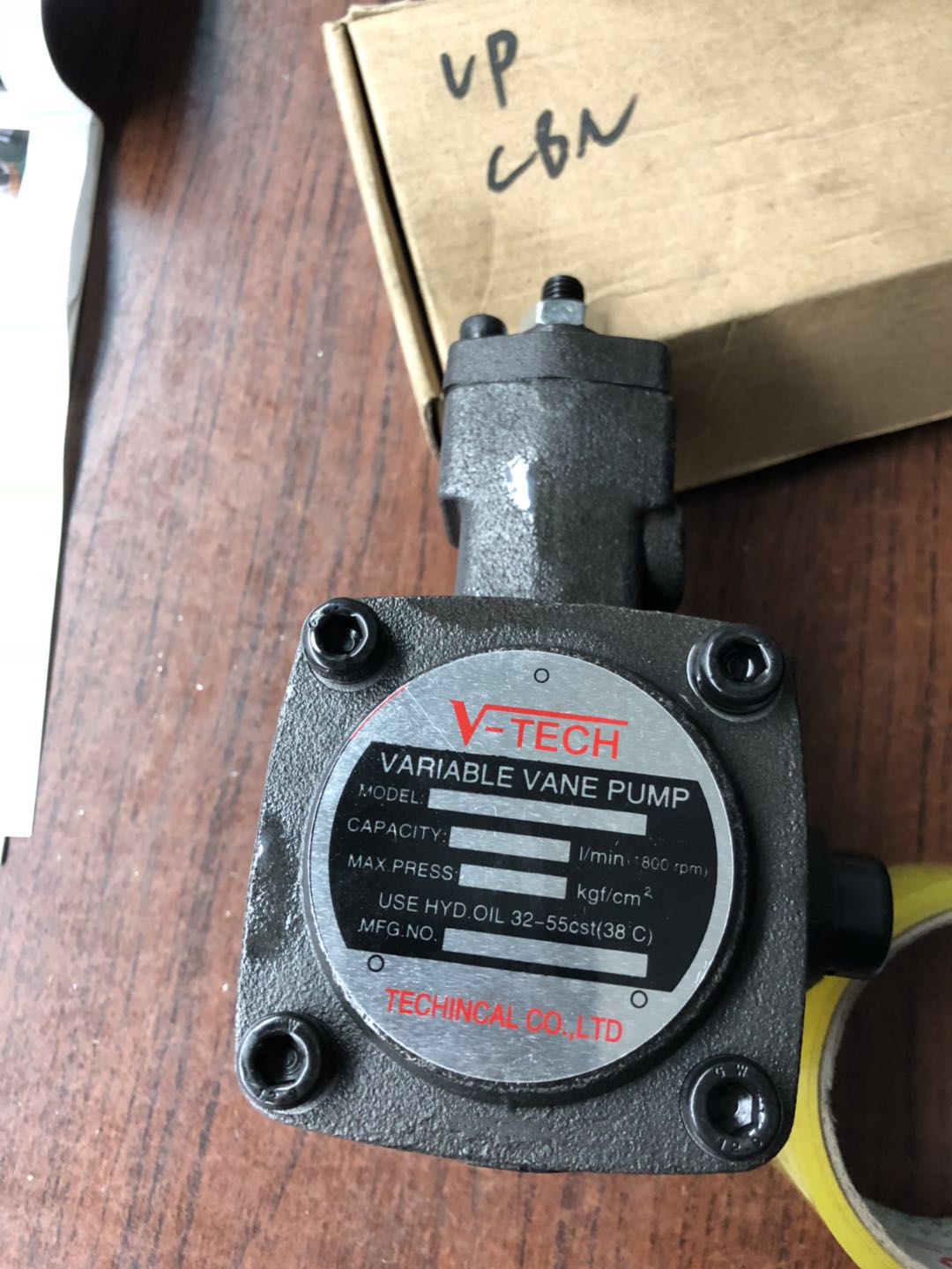 特价台湾V-TECH叶片泵VPKC-F20A2-01