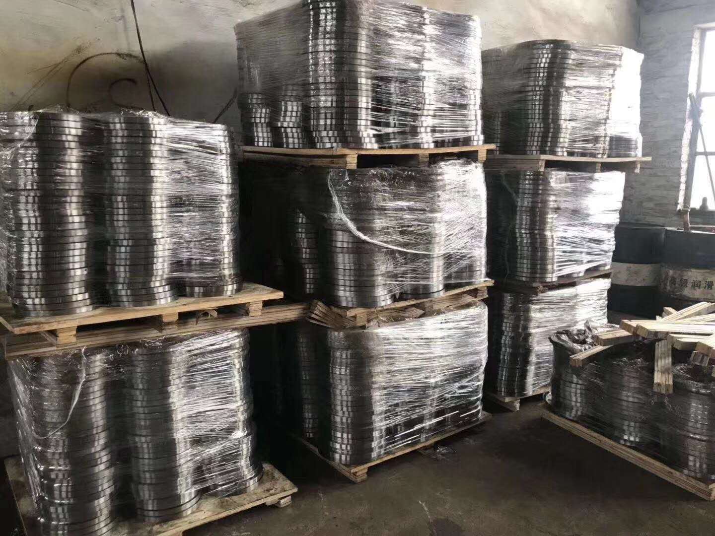 国标合金平焊法兰生产厂家