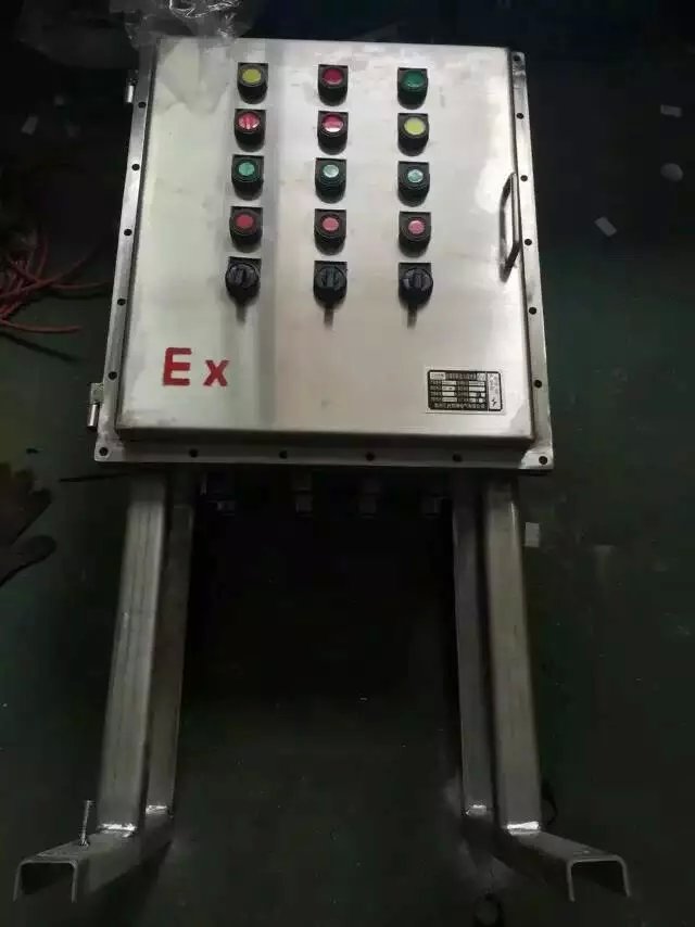 Exd IICT6隔爆型不锈钢防爆控制箱