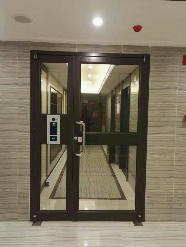 河东区专业生产肯德基门 天津市安装铝合金玻璃门