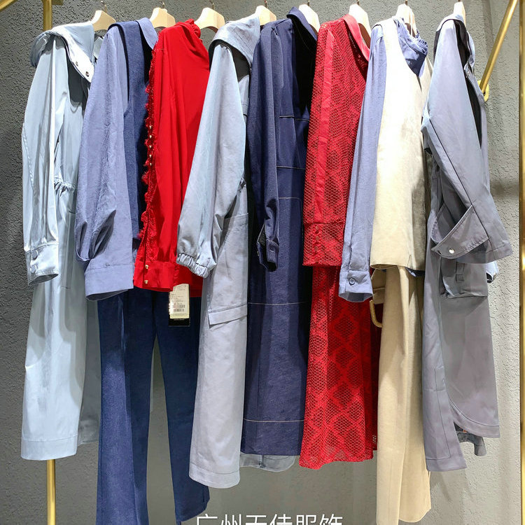 潮流前线品牌折扣批发 潮流前线品牌折扣女装走份找天佳服饰