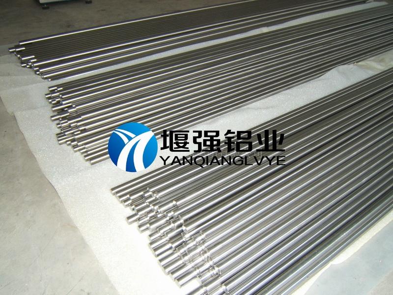 进口钛合金板材  超硬钛合金精磨棒  超薄钛合金薄板TA2