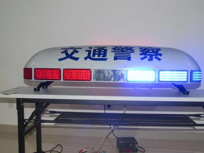 新公路巡警显示屏灯车顶警报灯