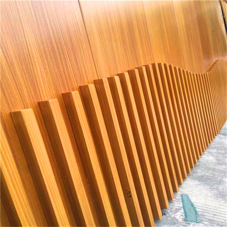 电影影院木纹铝单板 造型铝单板生产厂商广东德普龙建材