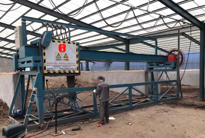 鸡场翻抛机厂家定做2-12米尺寸、多少钱