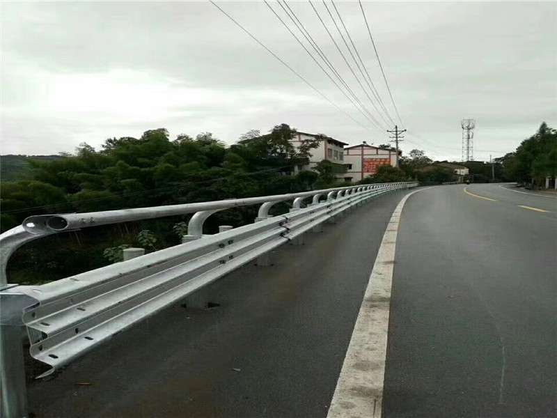 高速护栏板安装常见问题