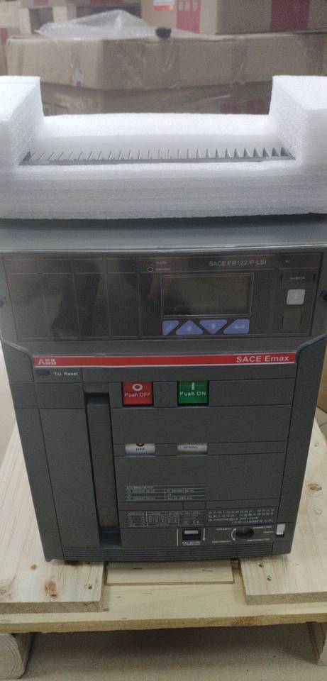 ABB正规 E3V3200 R2000 PR122/P-LSI WMP 4P NST 框架