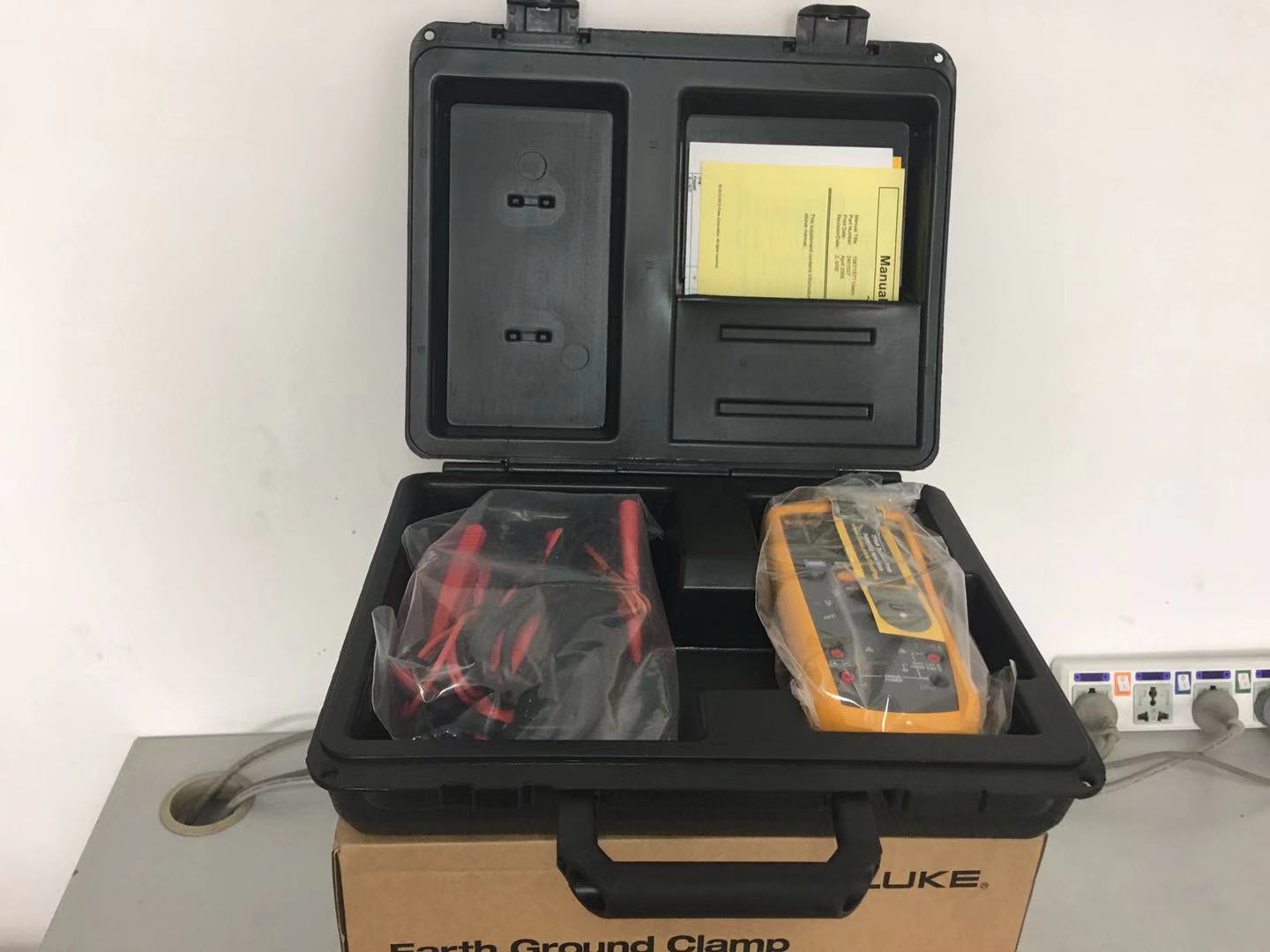 产品概述: Fluke 1587C FC 绝缘万用表