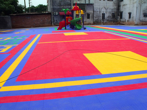 幼儿园软悬浮地板-幼儿园塑胶地板-幼儿园防滑地板厂家
