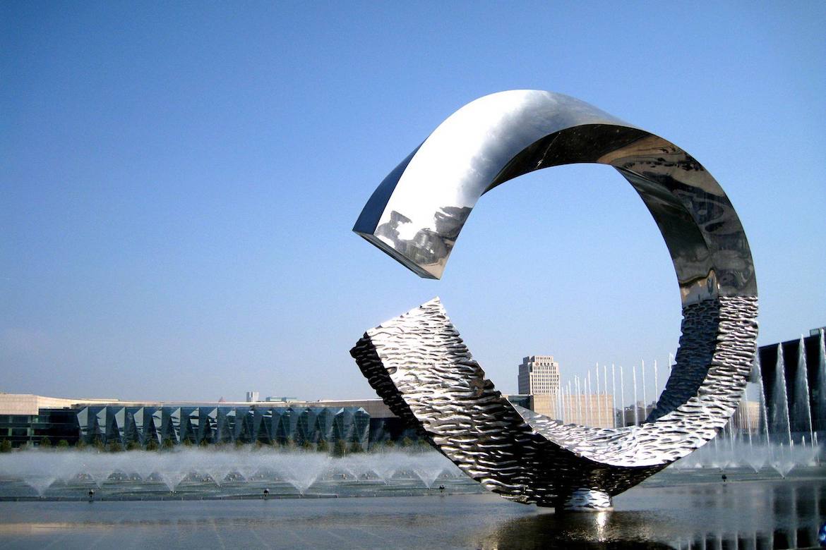北京铜浮雕,不锈钢雕塑,北京玻璃钢雕塑厂家,校园人物雕塑定做