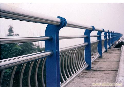 河北不锈钢复合桥梁护栏