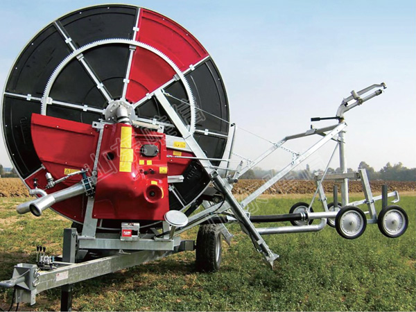 农用卷盘式喷灌机 农机设备定做