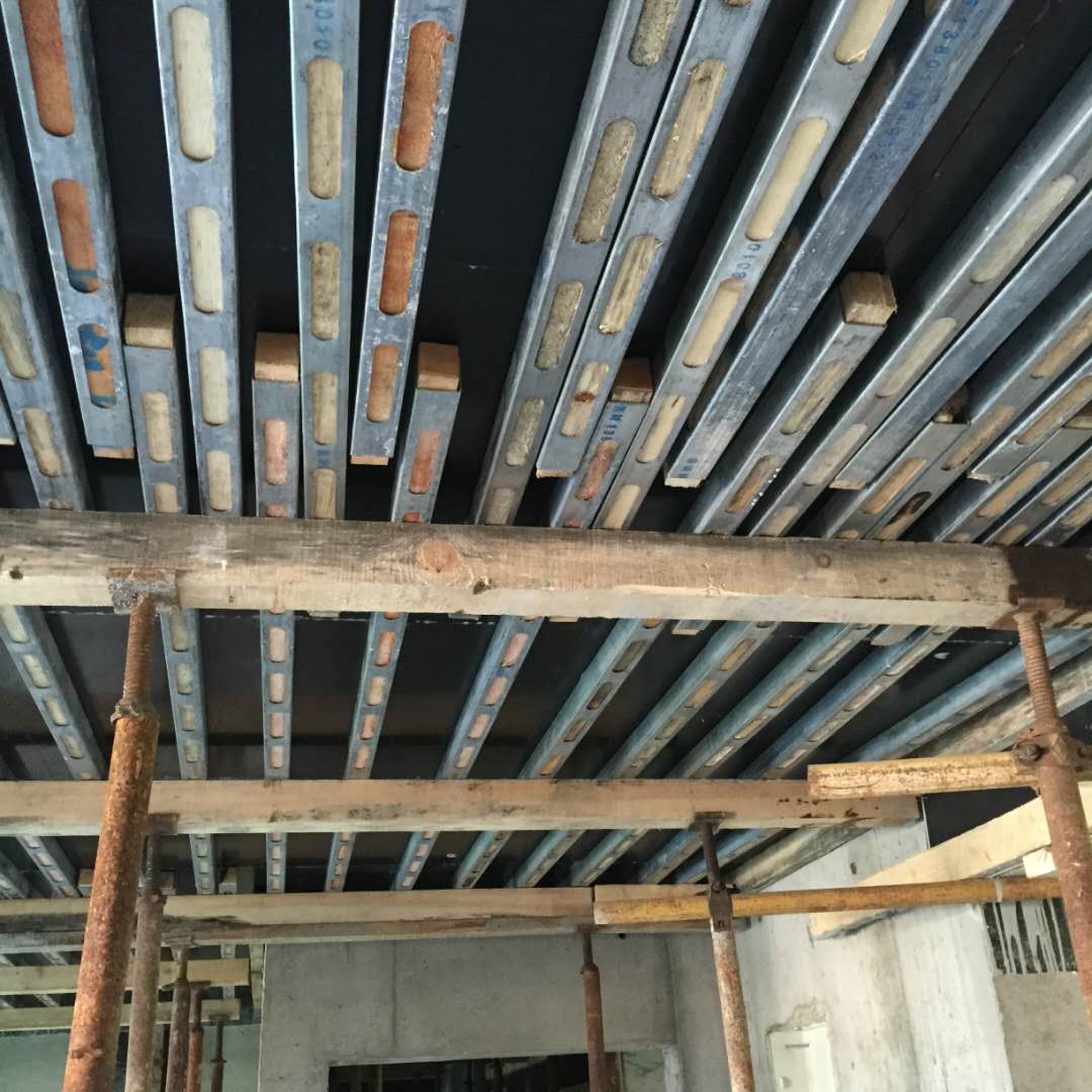 钢包木厂家 钢包木生产厂家 模板支撑钢包木厂