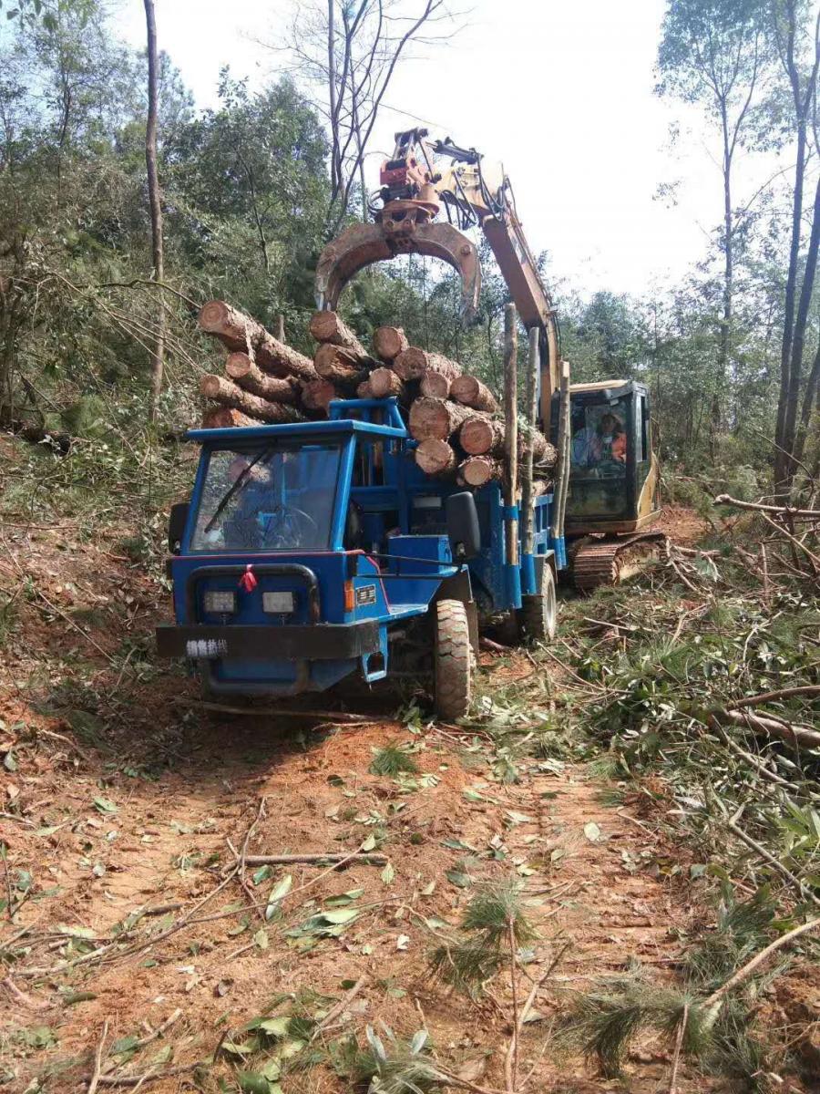 农用山区爬坡木材工程运输车 四驱高山运输木材运输车