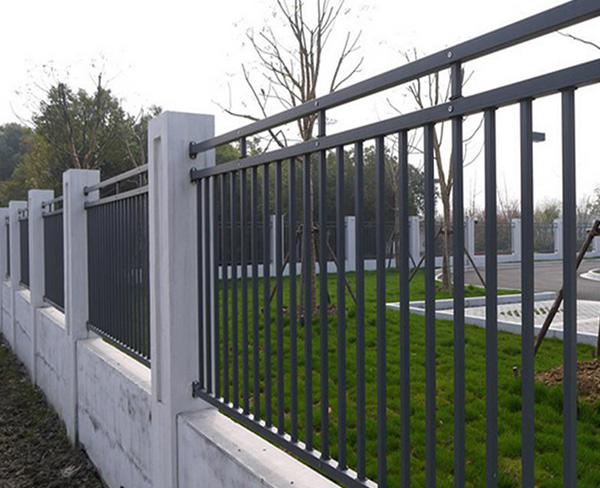 道路护栏杆A道路护栏杆厂家A道路护栏杆多少钱一米