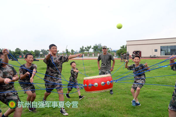 浙江省中学生夏令营-游学体验夏令营-自强军训