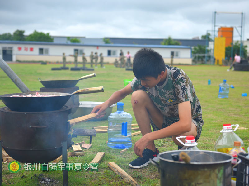 银川市青少年夏令营-军校体验夏令营 -自强军训