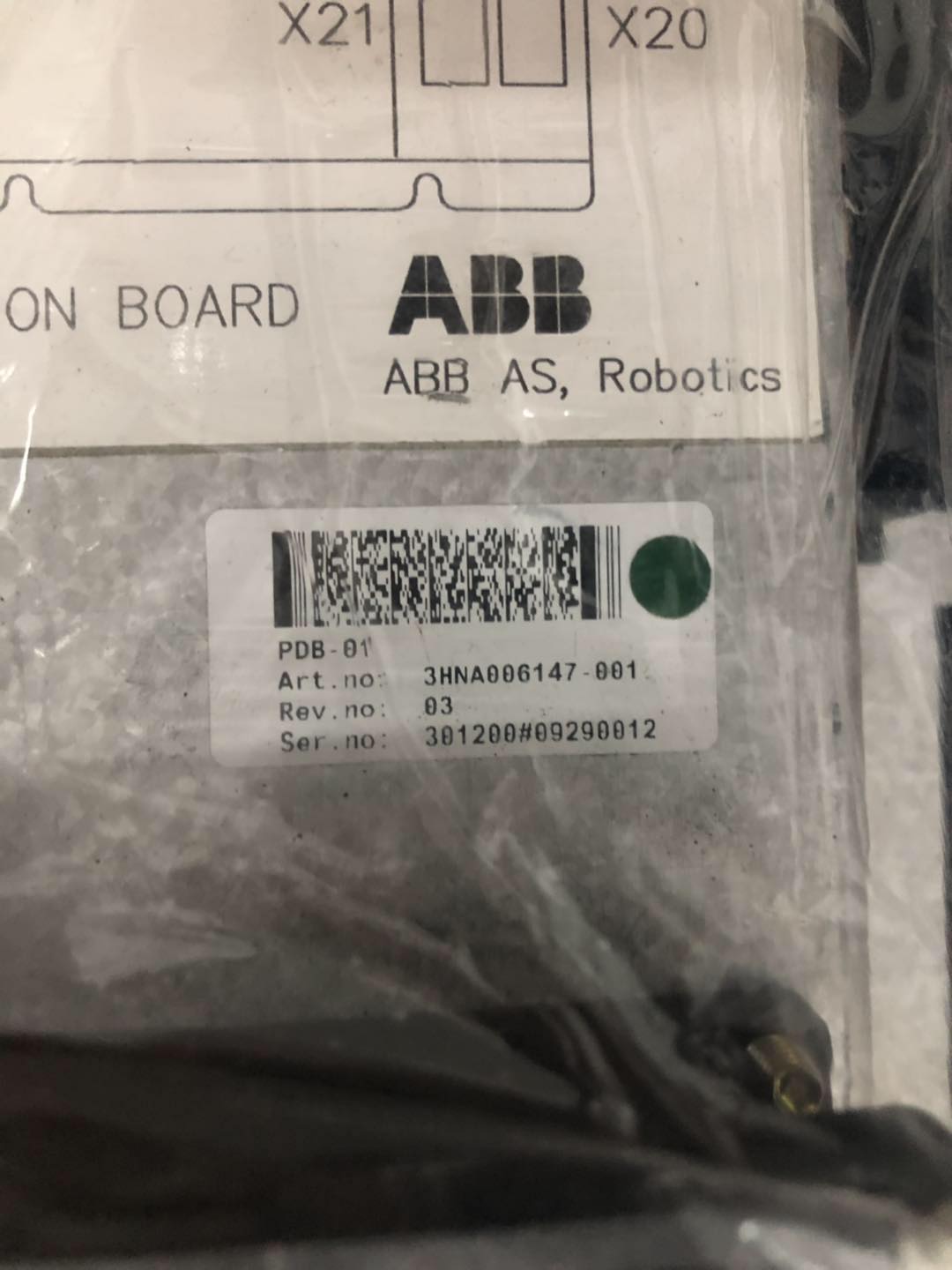 ABB机器人PDB电源 3HNA006147-001  专业维修，保养