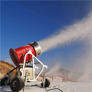 石家庄三千平的造雪场地弄几台造雪机