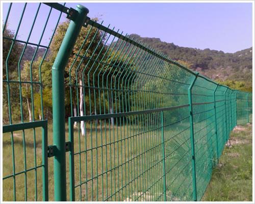 铁丝网围栏网 养殖用铁丝网价格 围墙用铁丝网